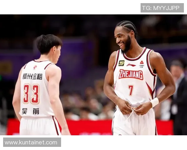 今天CBA精彩对决北京队迎战浙江队期待一场激烈的篮球盛宴