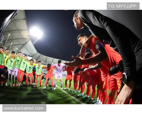 2015年中国足球队对阵黎巴嫩的精彩比赛回顾与分析